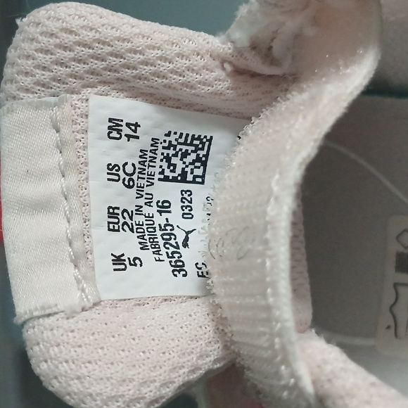 PUMA Toddler Girls St Runner Hook and Loop Sneaker Rosewater Peony Puma White - Picture 6 of 6